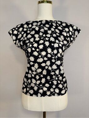 Vintage Black & White Floral Satin-y Blouse Medium